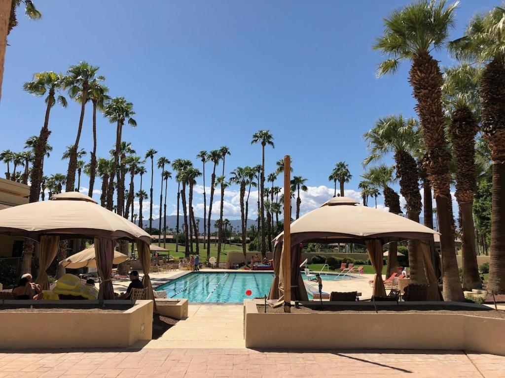 Palm Valley Cc Pickleball, Tennis, Gym, Clubhouse, Swimming Pools, Lux, Spac 2 Bdrms Den 2 Ba Palm Desert Luaran gambar